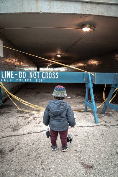 Chicago March 31St 2020 Baby Boy Stands Police Barricade Yellow — Stock Photo, Image