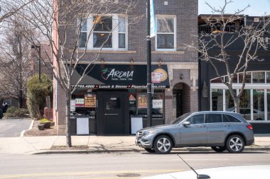 Chicago, IL - 18 Nisan 2020: COVID-19 salgını sırasında Pizzeria Aroma, Gerçek Bakım İçin Umut Yararlı Mesajlar yaymak amacıyla Lytle House ile işbirliği içinde satışa sunuldu