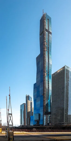 芝加哥 伊利诺伊州 2020年3月10日 Vista塔上的建筑仍在继续 Vista塔是该市第三高的摩天大楼 也是世界上最高的高层建筑 由一位女建筑师设计 — 图库照片