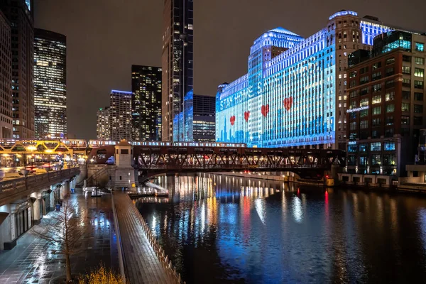 Чикаго Штат Иллинойс Апреля 2020 Года Поезд Cta Проходит Через — стоковое фото