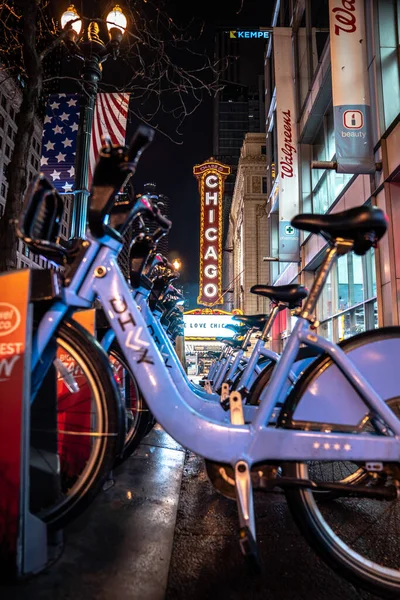 Chicago Abril 2020 Bicicletas Blue Divvy Sentam Trancadas Suas Docas — Fotografia de Stock