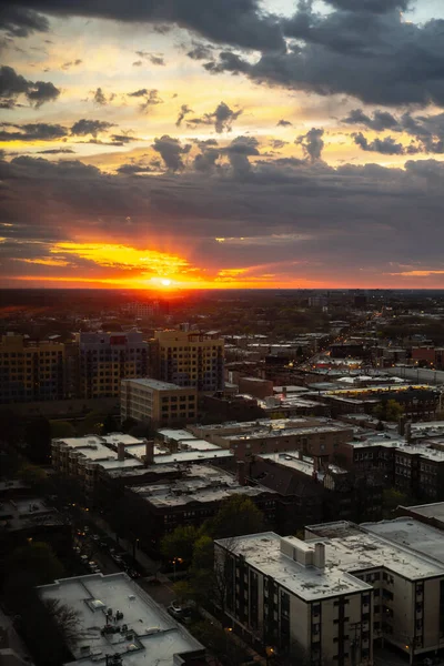 Chicago May 1St 2020 Beautiful Orange Blue Purple Yellow Sunset — Stock Photo, Image