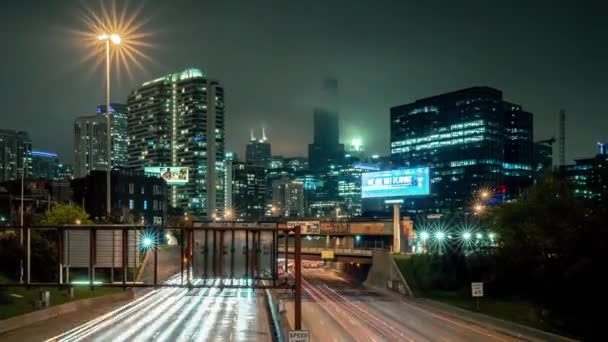 Chicago Mei 2020 Lichten Gaan Aan Bij Willis Tower Voorheen — Stockvideo