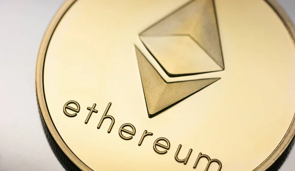 Golden Ethereum coin Cryptocurrency — Stock Photo, Image