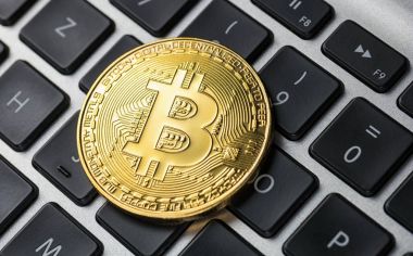 Altın Bitcoin dizüstü