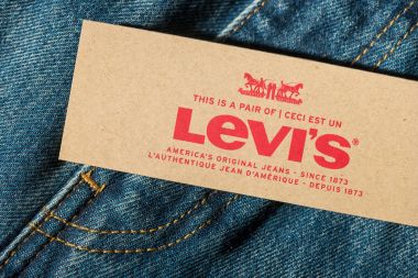 Mavi jeans etiketinde Levi'S yakın çekim