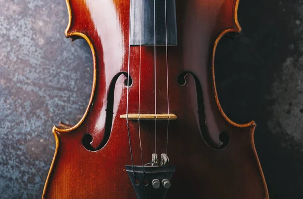 Крупним планом стара скрипка — стокове фото