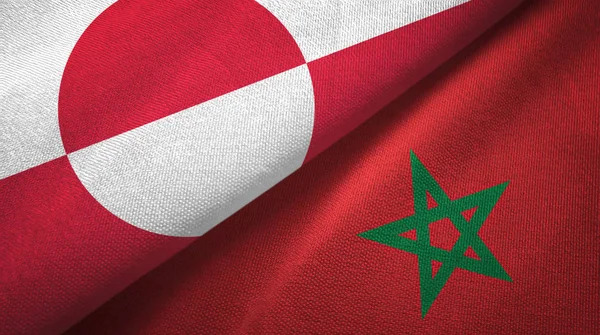 Groenland en Marokko twee vlaggen textiel doek, stof textuur — Stockfoto