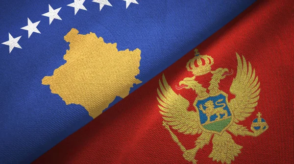 Kosovo e Montenegro due bandiere tessuto, tessitura tessuto — Foto Stock