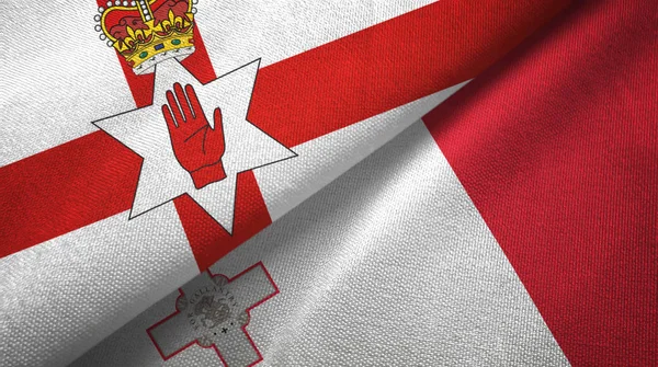Βόρεια Ιρλανδία και Μάλτα δύο σημαίες υφάνσιμες ίνες, υφάνσιμες ίνες — Φωτογραφία Αρχείου