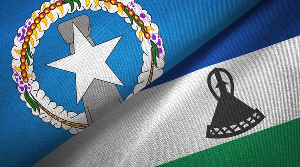 Islas Marianas del Norte y Lesotho dos banderas tela textil, textura de la tela — Foto de Stock