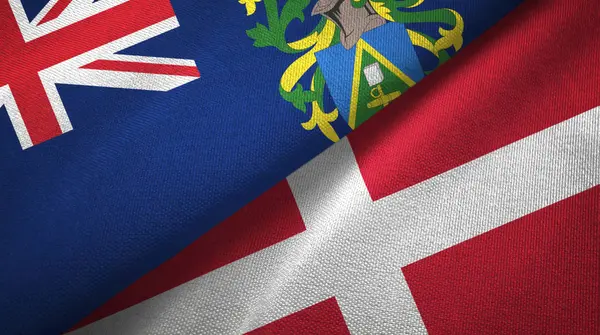Pitcairn Eilanden en Denemarken twee vlaggen textiel doek, stof textuur — Stockfoto