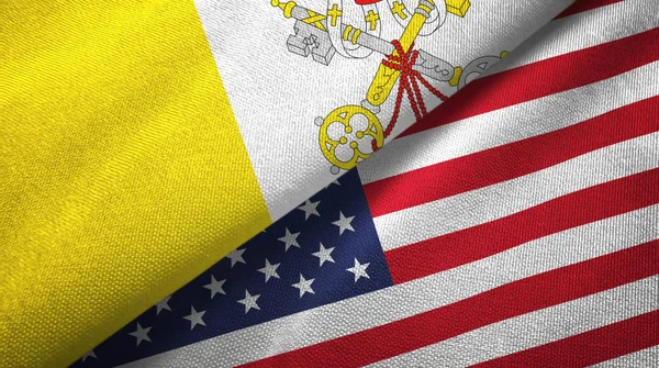 Watykan i Stany Zjednoczone dwie flagi tkaniny tekstylne, tekstura tkaniny — Zdjęcie stockowe
