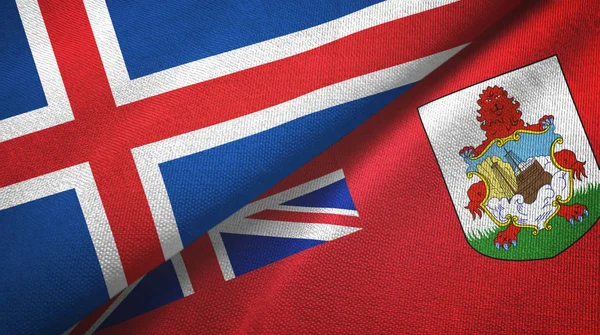 Islândia e Bermudas duas bandeiras pano têxtil, textura de tecido — Fotografia de Stock
