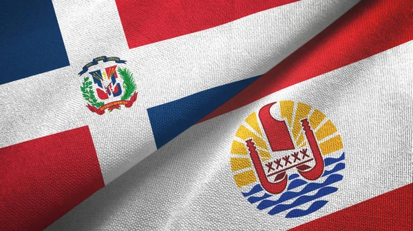 Dominicaanse Republiek en Frans-Polynesië twee vlaggen textiel doek, textiel textuur — Stockfoto