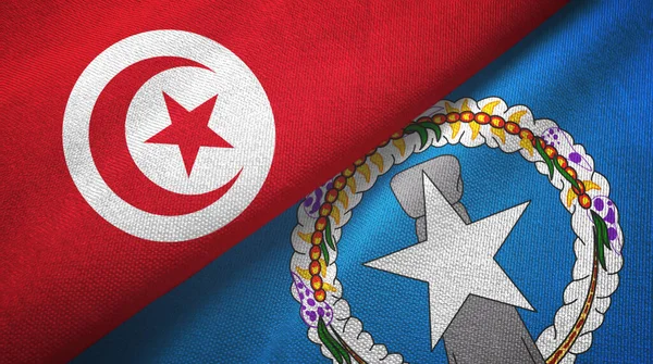 Tunézia és az Északi-Mariana-szigetek két zászló textil ruha, szövet textúra — Stock Fotó