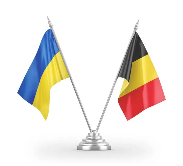 Belgia i Ukraina tabeli flagi izolowane na białym 3d renderowania — Zdjęcie stockowe