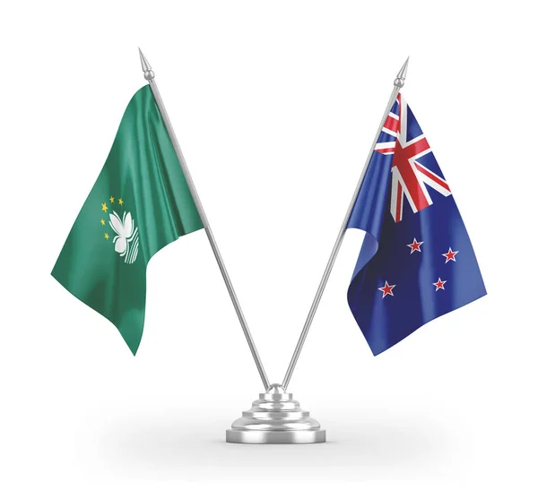 Új-Zéland és Makaó tábla zászlók elszigetelt fehér 3d renderelés — Stock Fotó