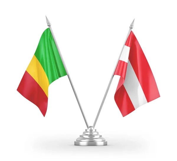 Bandeiras Mesa Áustria Mali Isoladas Fundo Branco Renderização — Fotografia de Stock