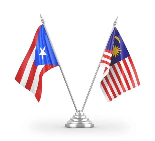 Malaysia Och Puerto Rico Bordsflaggor Isolerade Vit Bakgrund Rendering — Stockfoto