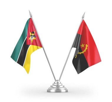 Angola ve Mozambik masa bayrakları beyaz arkaplanda izole edilmiş 3d görüntüleme
