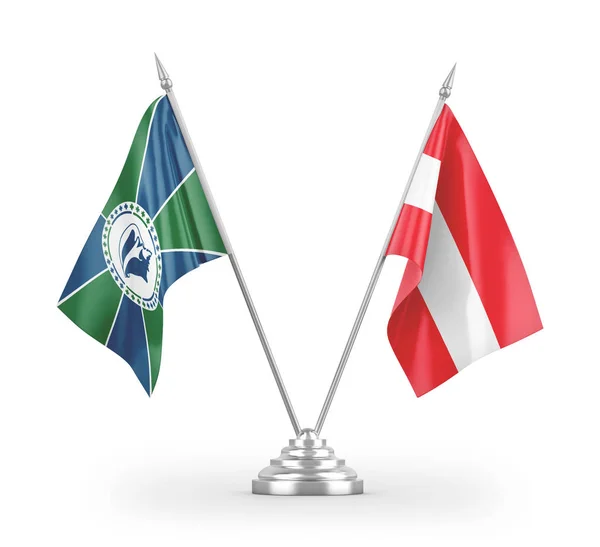 Oostenrijk Martinique Tafelvlaggen Geïsoleerd Witte Achtergrond Rendering — Stockfoto