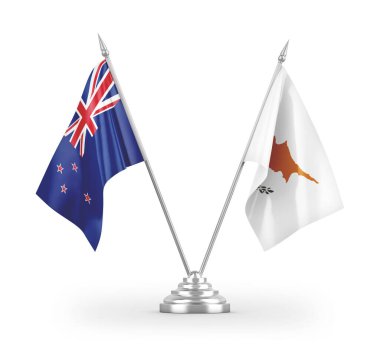 Kıbrıs Rum Kesimi ve Yeni Zelanda masa bayrakları, beyaz arkaplan 3D görüntüleme üzerinde izole edilmiş