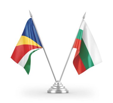 Bulgaristan ve Seyşeller masa bayrakları beyaz arka planda izole edilmiş 3D görüntüleme
