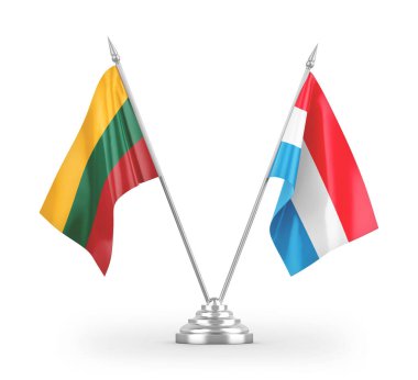 Beyaz arkaplanda izole edilmiş Lüksemburg ve Litvanya masa bayrakları 3d