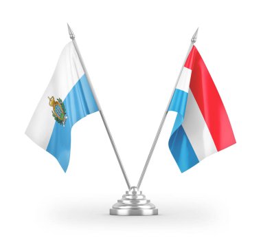 Lüksemburg ve San Marino masa bayrakları beyaz arka planda izole edilmiş 3D görüntüleme