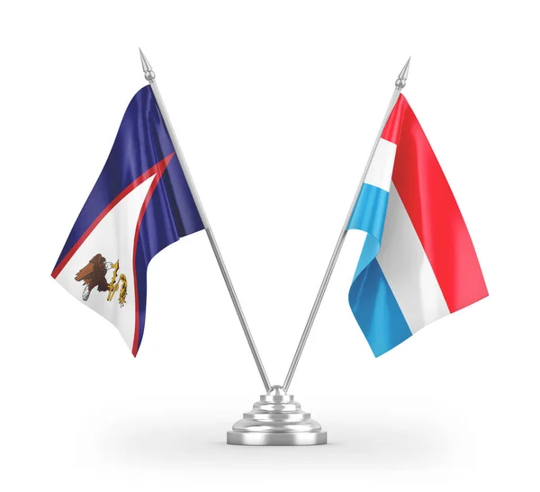 Bandiere Tavolo Lussemburgo Samoa Americane Isolate Sfondo Bianco Rendering — Foto Stock