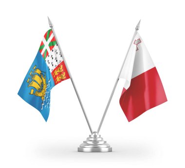 Malta ve Saint Pierre ve Miquelon masa bayrakları beyaz arkaplanda izole edilmiş 3D görüntüleme