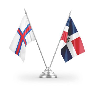 Dominik Cumhuriyeti ve Faroe Adaları masa bayrakları beyaz zemin üzerinde izole edilmiş 3D görüntüleme