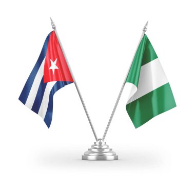 Beyaz zemin üzerinde izole edilmiş Nijerya ve Küba masa bayrakları