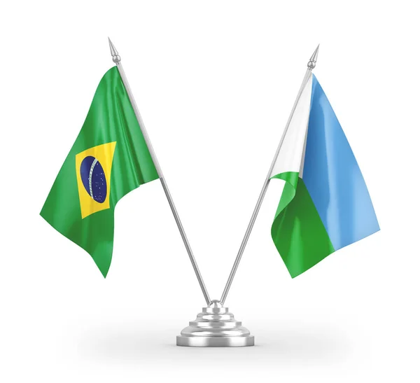 Bandeiras Mesa Djibuti Brasil Isoladas Fundo Branco Renderização — Fotografia de Stock