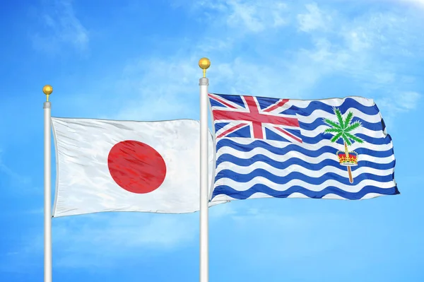 Japão Território Indiano Britânico Duas Bandeiras Mastins Bandeira Fundo Azul — Fotografia de Stock