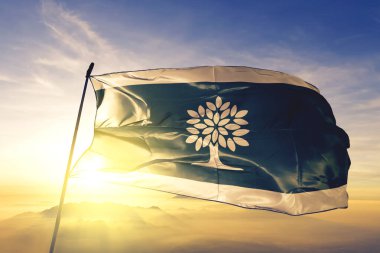 Kanada 'dan Ontario' nun Londra 'sı. Güneşin en tepedeki sisinde sallanan tekstil kumaşı.