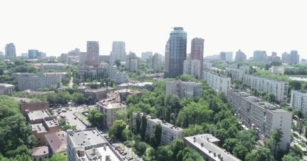 Veduta aerea del grattacielo a Kiev, Ucraina — Video Stock