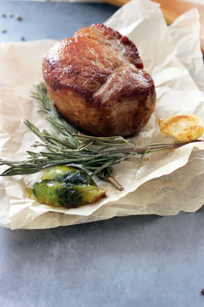 Sulu domuz kızarmış 