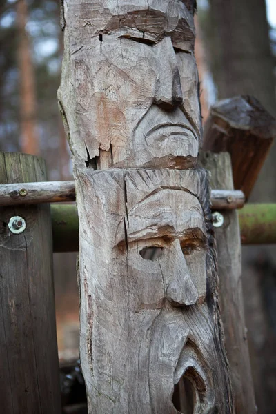 Fából készült idol — Stock Fotó