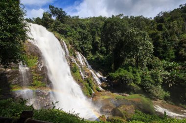 Wachiratarn su düşmek Doi Inthanon milli parkta, Chiang Mai, Tayland