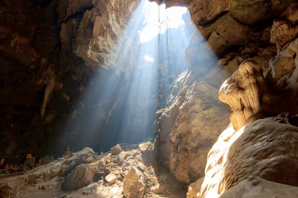 Cueva de Khao Luang en Phetchaburi, Tailandia —  Fotos de Stock