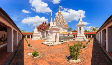 Wat Phra Borommathat Chaiya Ratchaworawihan, Surat thani Eyaleti, Tayland