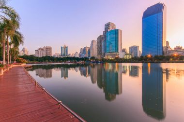 Bangkok, Tayland modern şehir manzaralı. Cityscape