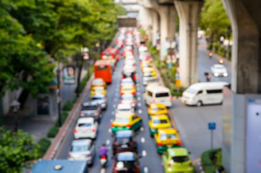 Bir bangkok şehir yolda zaman trafik akşam ufuk ışık