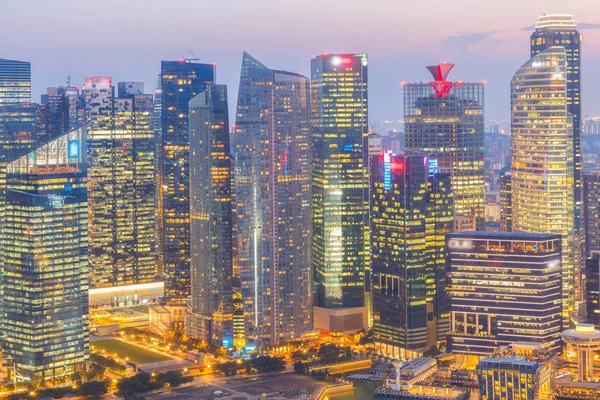 Paisagem do distrito financeiro de Singapura e construção de negócios . — Fotografia de Stock