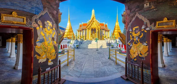 Wat Phra Kaew, Zümrüt Buddha Tapınağı, Bangkok, Tayland