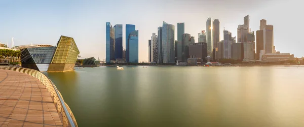 新加坡金融区和商业大楼的景观 — 图库照片