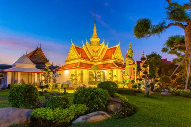 WAT arun Budist Dini yerler twilight saat, bangkok, Tayland