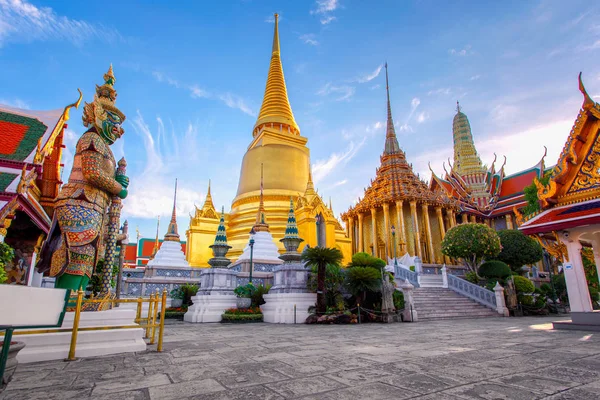 Bangkok Tayland 'daki Wat Phra Kaew Eski Tapınağı
